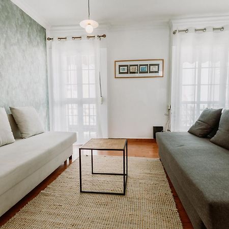Spacious Central Apartment Севілья Екстер'єр фото