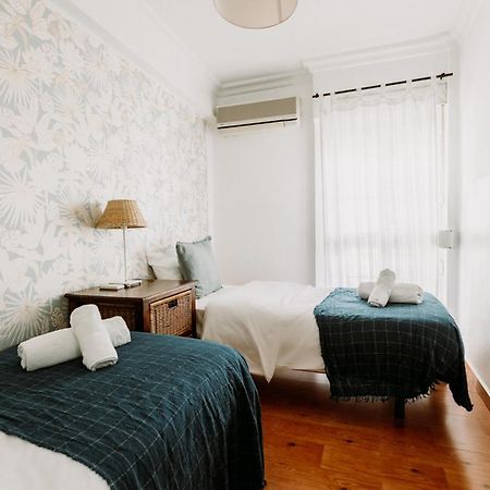 Spacious Central Apartment Севілья Екстер'єр фото